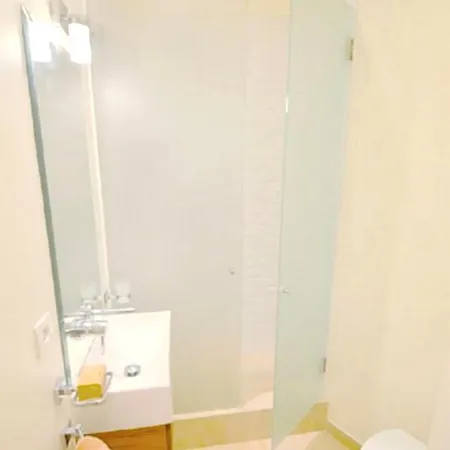 Mon Chic Maisonn Bed & Breakfast 4*